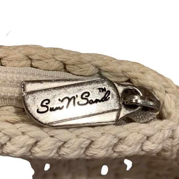 Sun n’ Sand Crotched‎ Shoulder Bag - Picture 2 of 7